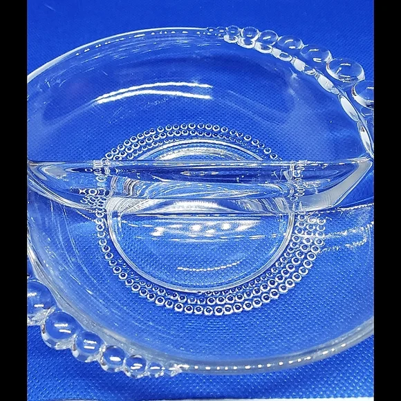 Hazel-Atlas Vintage Beaded Edge, Divided Candy Dish - Picture 5 of 9